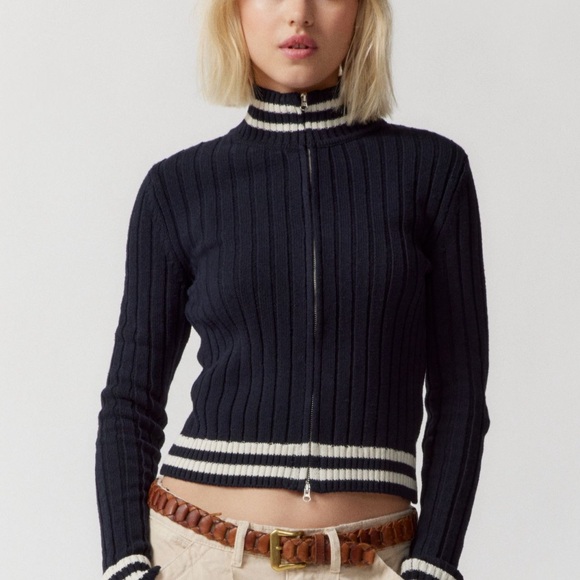 Urban Outfitters Navy and Cream Zip-Up Sweater - Picture 1 of 5